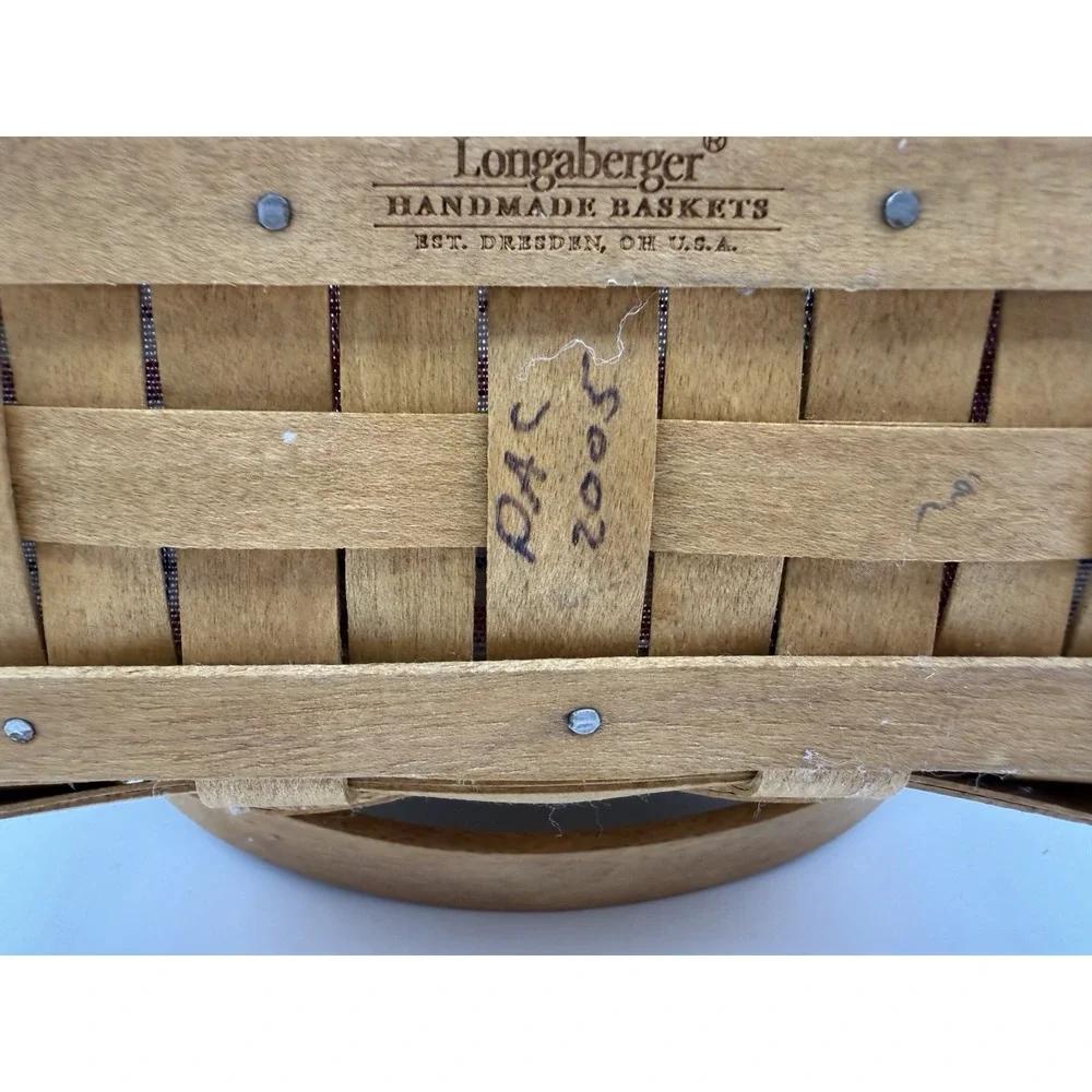 Longaberger Woven Memories Basket 2005 Cherry Red Plaid Liner Protector